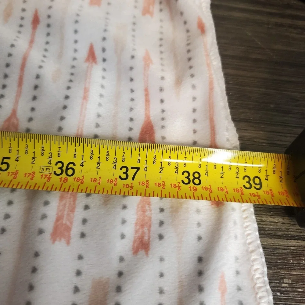 Hippie Baby Reversible Minky Blanket 30 x 39 - Peach & Southwest Arrows‎ FLAWS